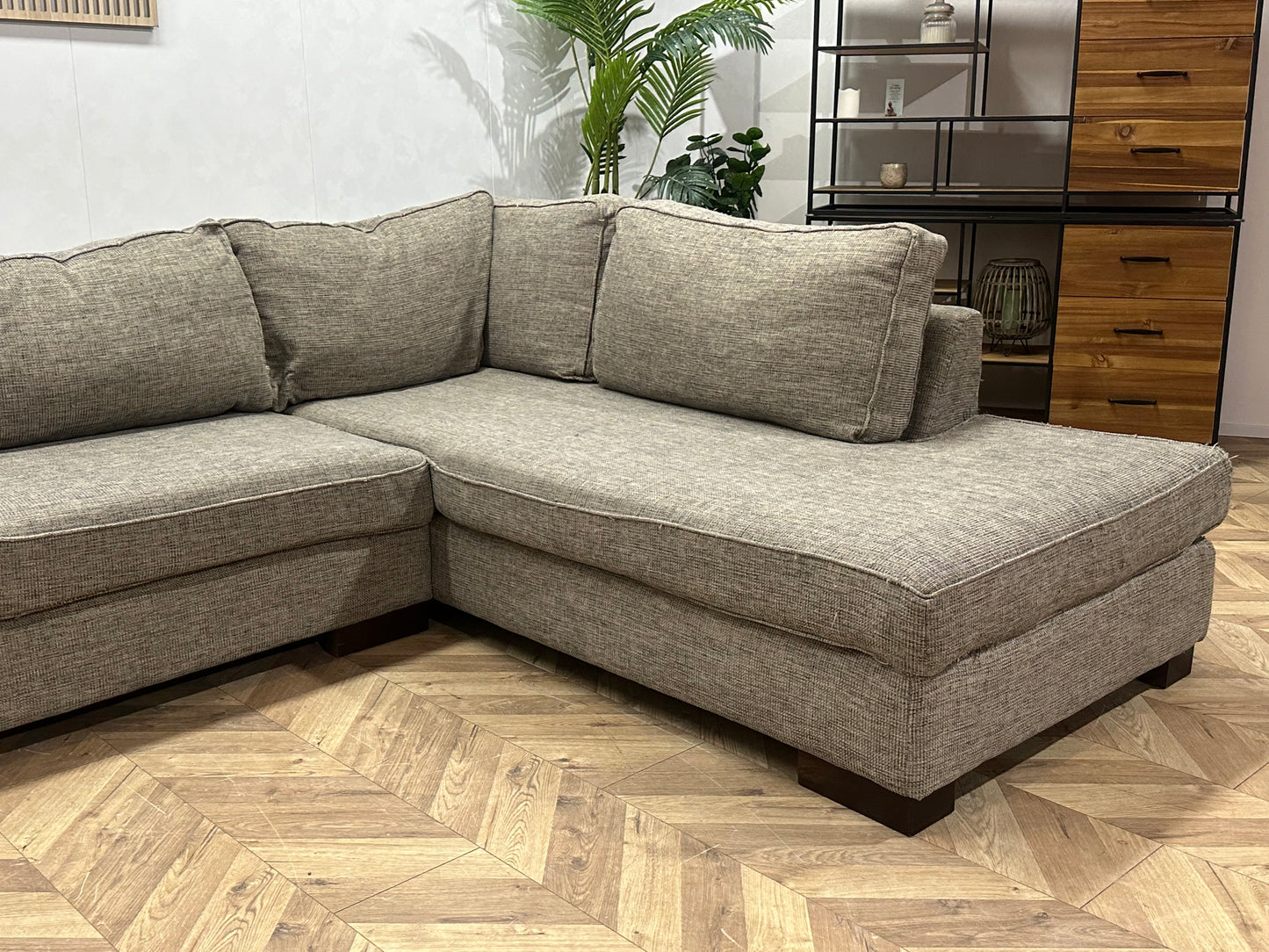 Goossens Grijze Hoekbank ~ Losse Kussens Met Afneembare Hoezen