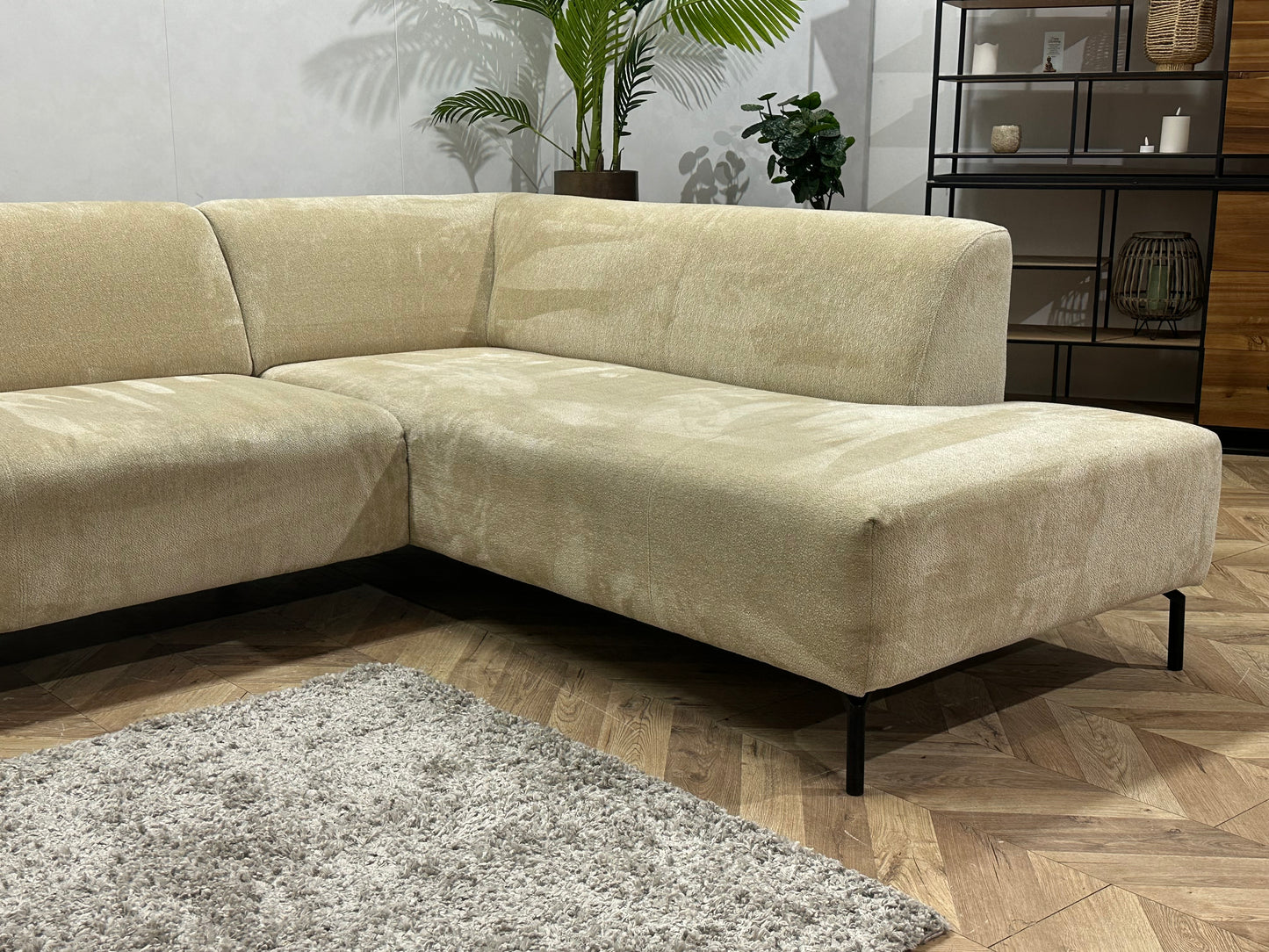 Crème Bouclé Stoffen Hoekbank ~ Vaste Kussens