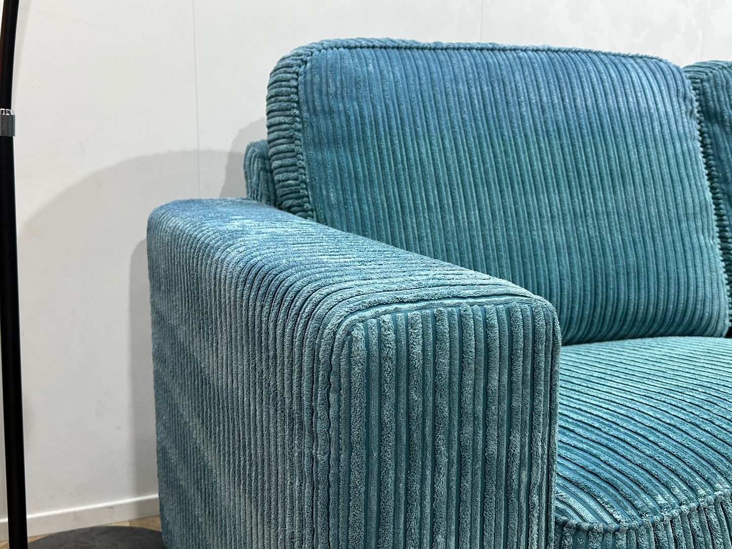 Licht Blauwe Ribstof Hoekbank ~ Losse Kussens Met Afneembare Hoezen