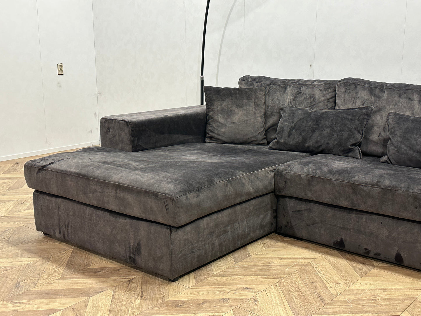 Antraciet Velvet Hoekbank ~ Losse Kussens Met Afneembare Hoezen