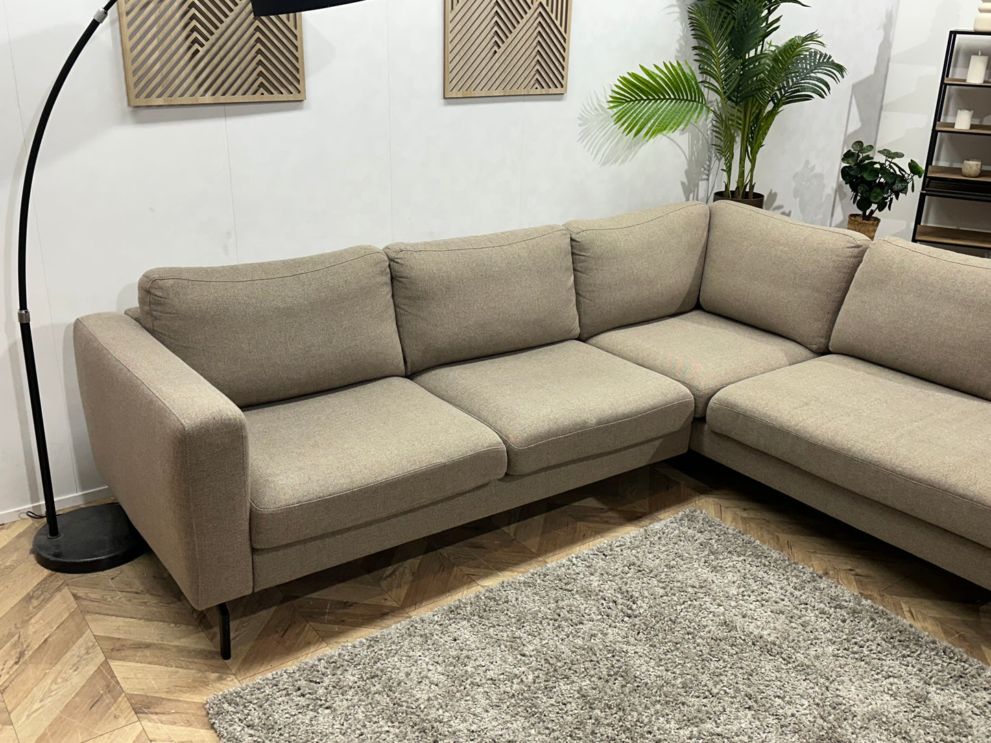 Beige/Grijze Hoekbank ~ Losse Kussens Met Afneembare Hoezen