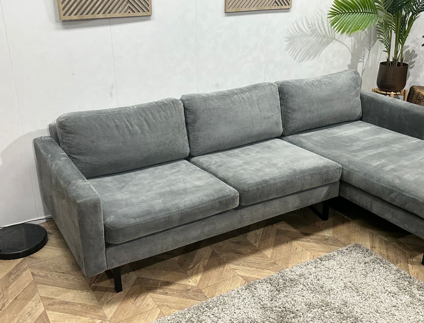 Dutch Tribes Licht Grijze Ribstof Hoekbank ~ Losse Kussens Met Afneembare Hoezen