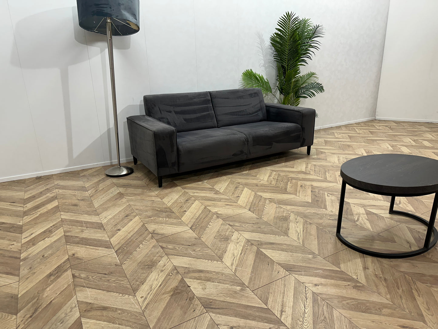 Antraciet Velvet 2.5-Zits Bank ~ Vaste Kussens
