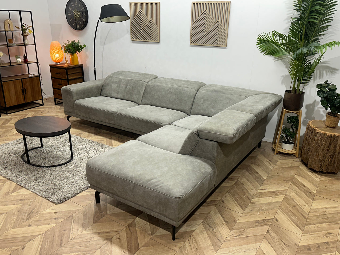 H&H Grijze Suède Stoffen Hoekbank ~ Verstelbare Hoofdsteunen