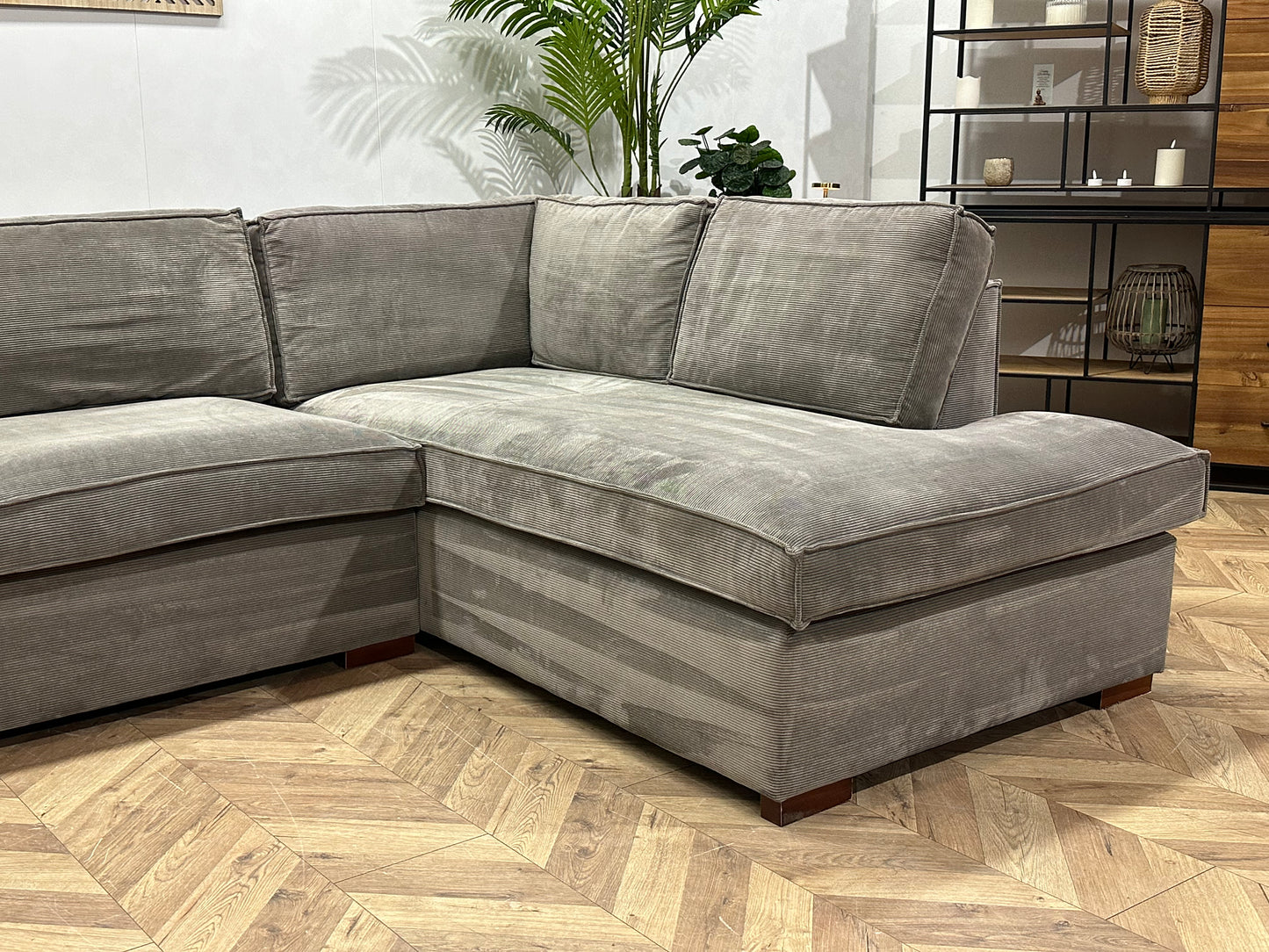 Woood Grijze Ribstof Hoekbank ~ Losse Kussens Met Afneembare Hoezen