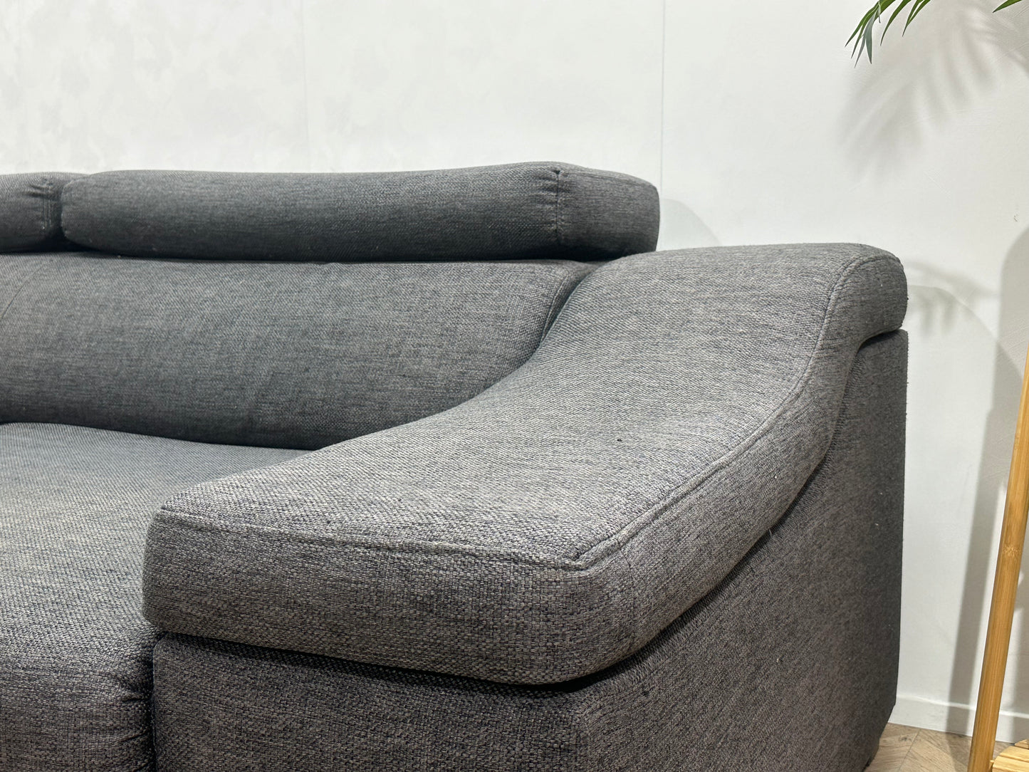 Grijze Design Hoekbank ~ Verstelbare Hoofdsteunen