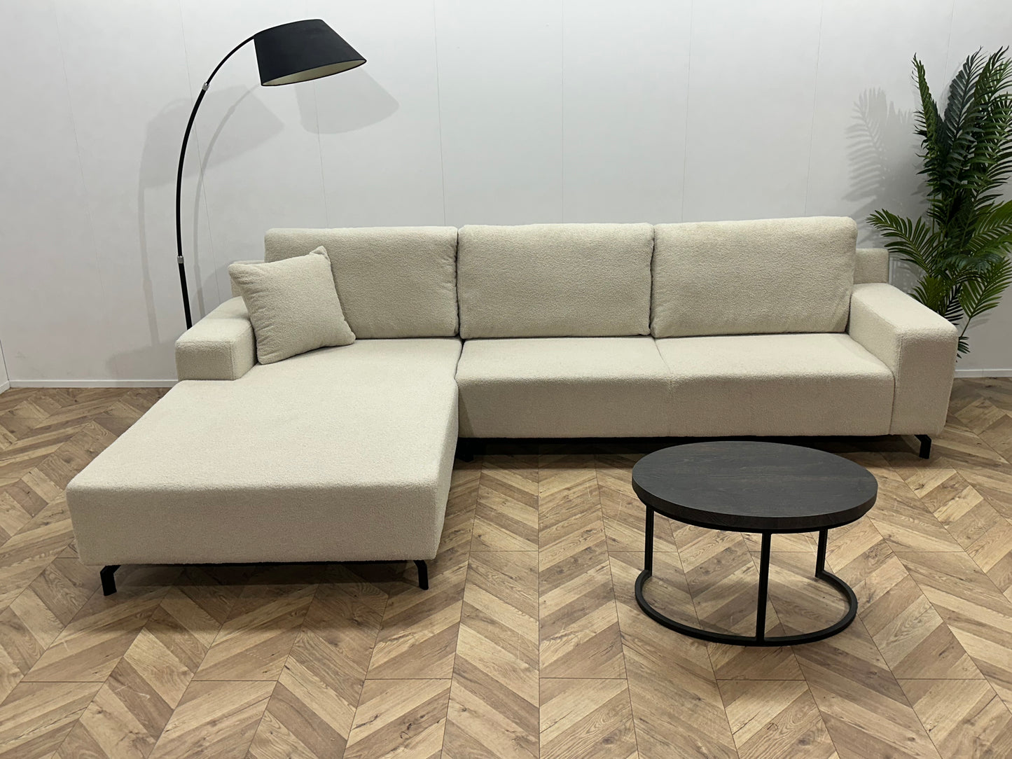 !Showroommodel! Witte Bouclé Stoffen Hoekbank