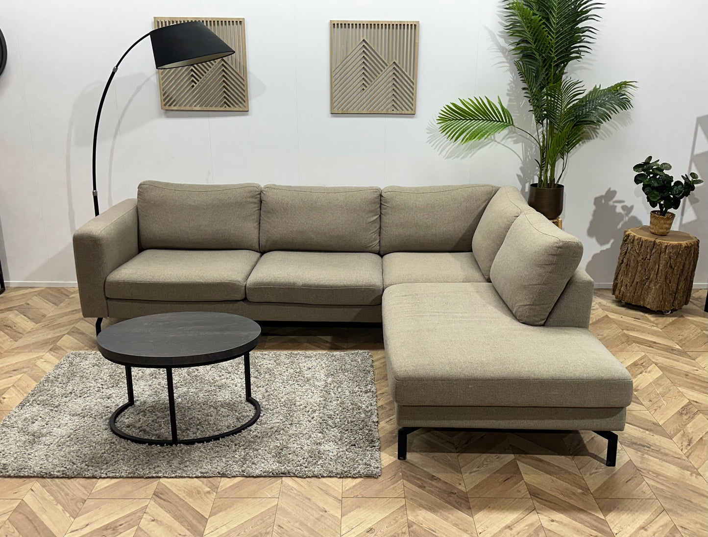 Beige/Grijze Hoekbank ~ Losse Kussens Met Afneembare Hoezen