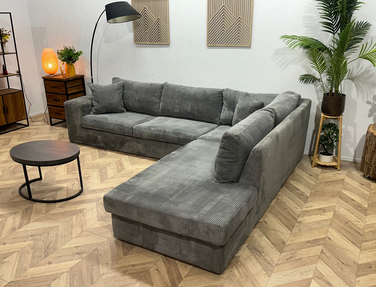 Grijze Ribstof Hoekbank ~ Losse Kussens Met Afneembare Hoezen