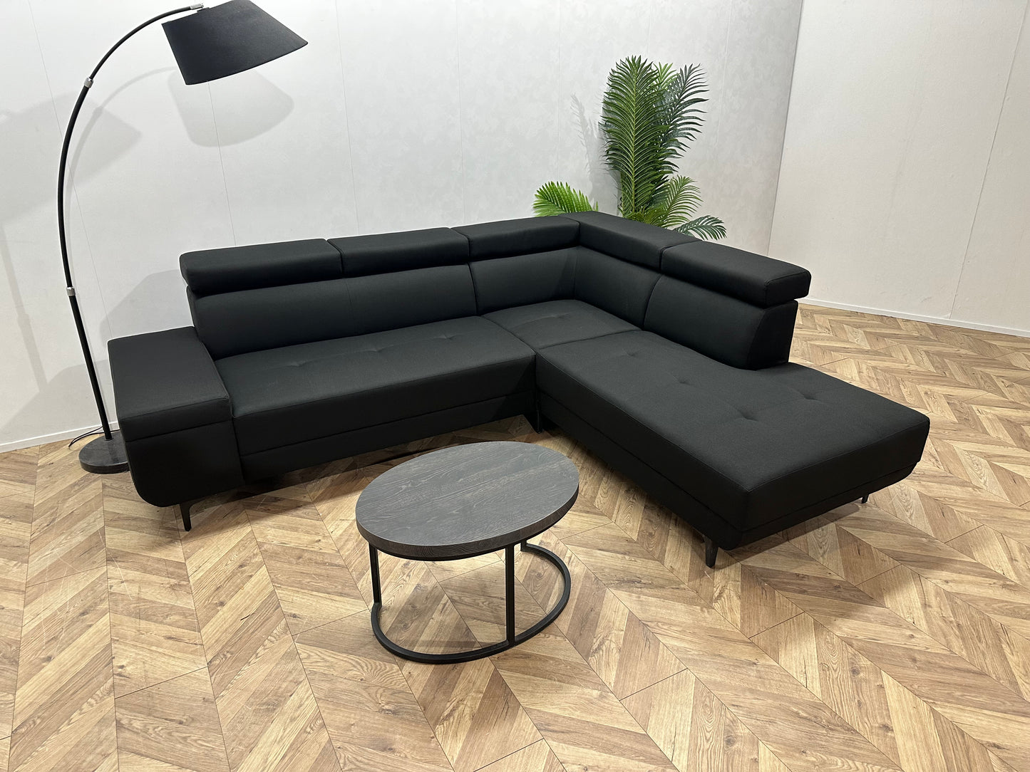 !Showroommodel! Zwart Hoekbank ~ Verstelbare Hoofdsteunen