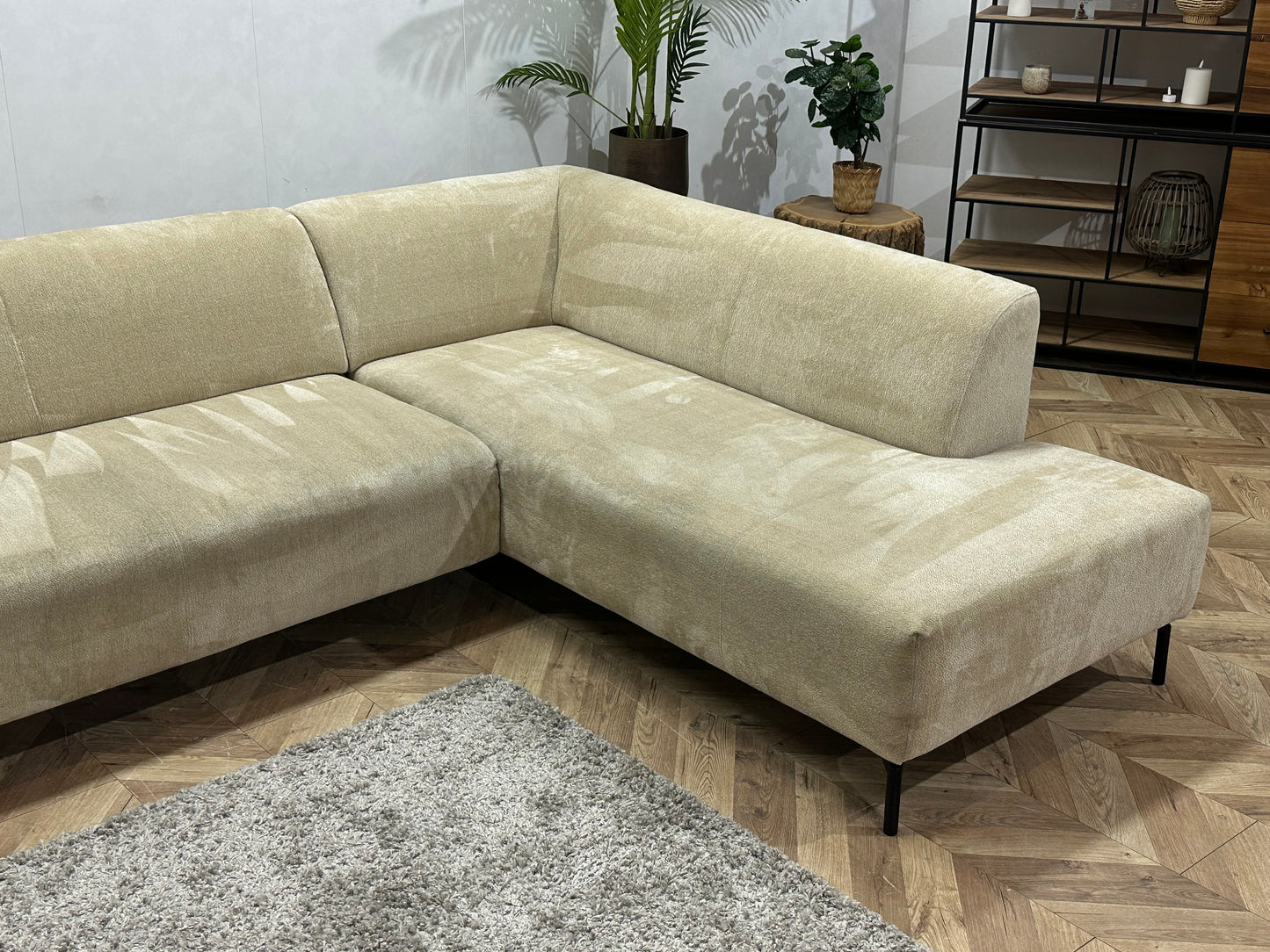 Crème Bouclé Stoffen Hoekbank ~ Vaste Kussens