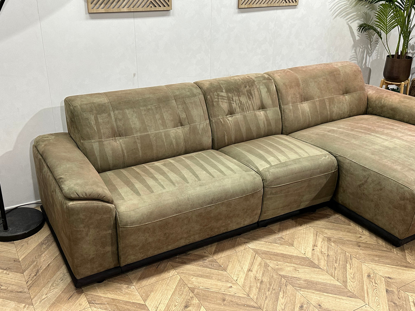 Inruilvoordeel ~ Groene Suède Stoffen Hoekbank ~ Vaste Kussens