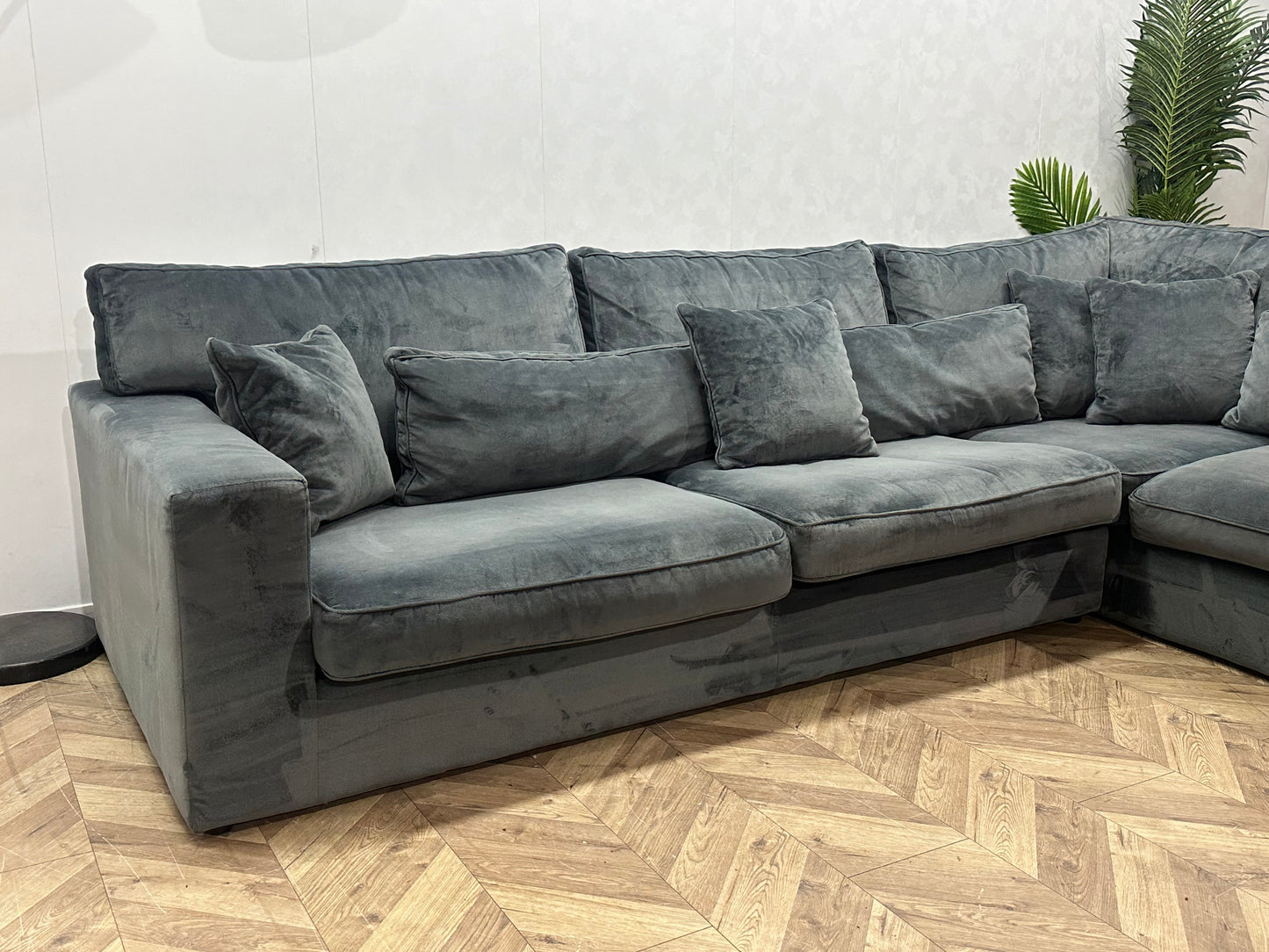 Blauwe Velvet Hoekbank ~ Losse Kussens Met Afneembare Hoezen