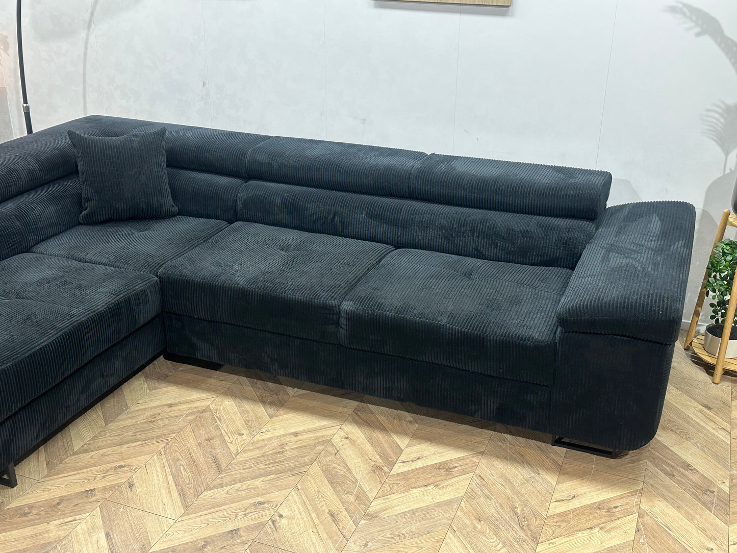 Zwart Ribstof Hoekbank ~ Verstelbare  Hoofdsteunen