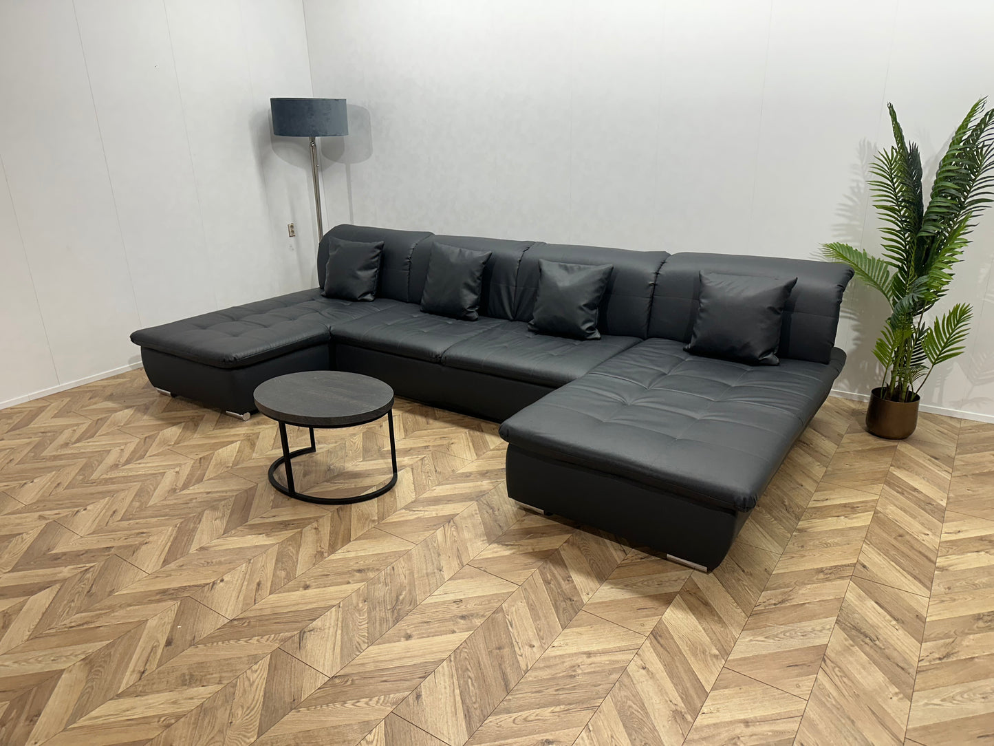 Donker Blauwe Lederen U Bank ~ Slaapfunctie