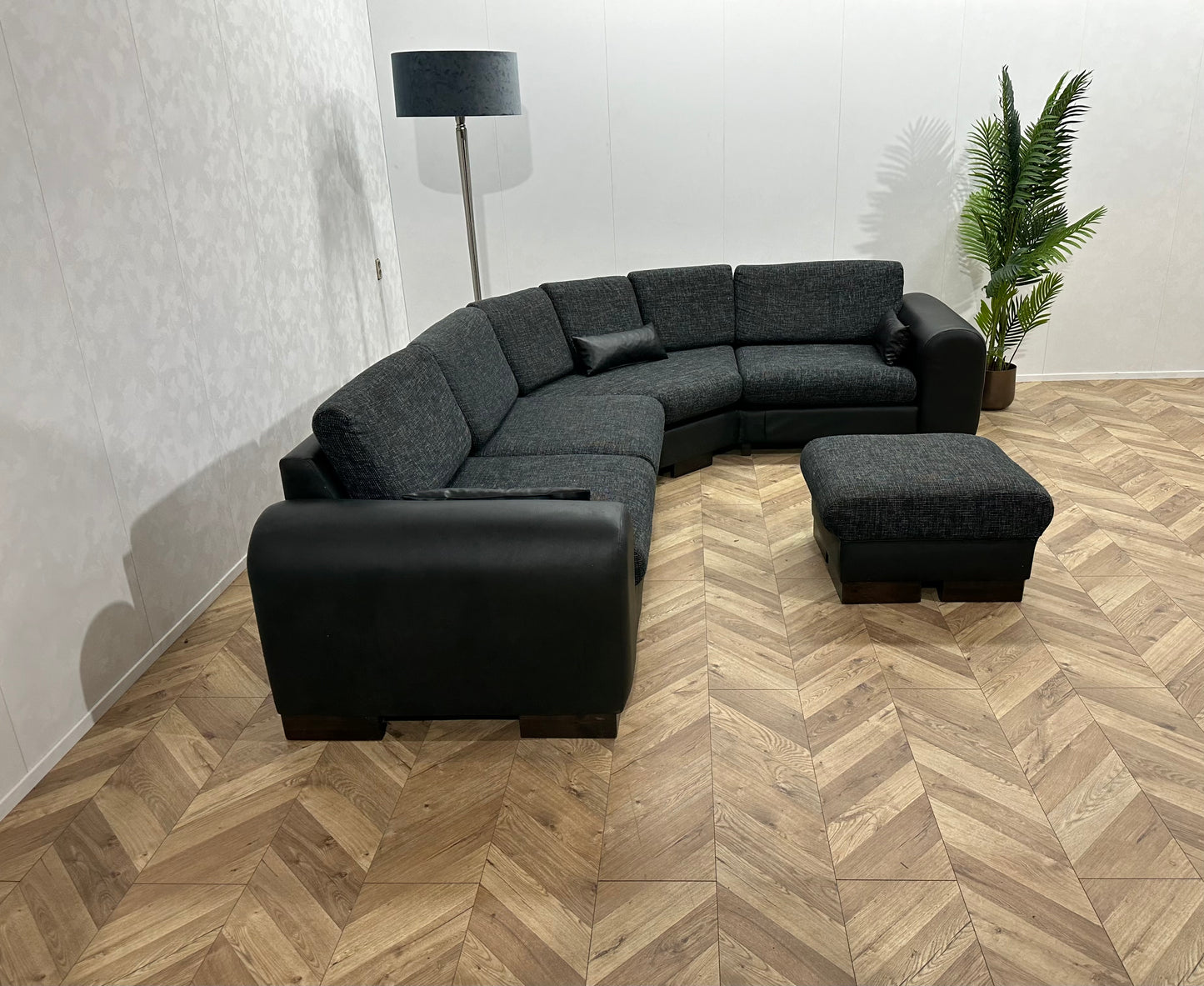 Zwarte/Antraciet Lederen/Stoffen Hoekbank Inc Hocker ~ Losse Kussens Met Afneembare Hoezen