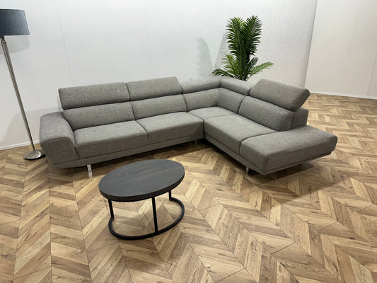 Licht Grijze Design Hoekbank ~ Verstelbare Hoofdsteunen