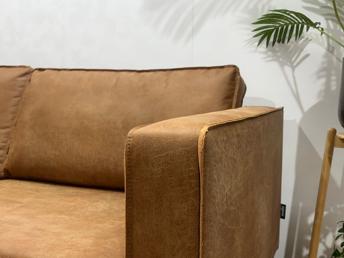 Woood Cognac Bruine Suède Lederen 2.5-Zits Bank ~ Losse Kussens Met Afneembare Hoezen