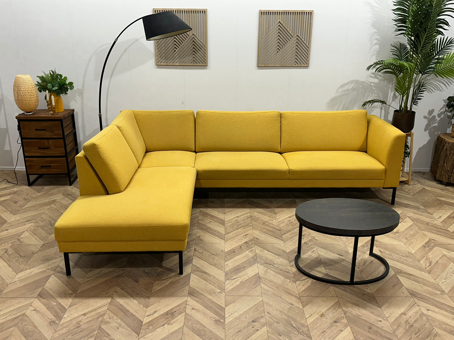 Gele Hoekbank ~ Losse Rugkussens Met Afneembare Hoezen