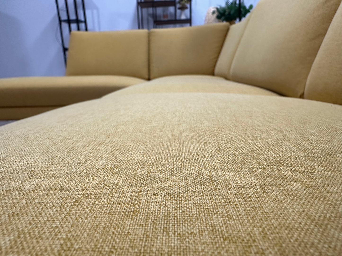 Gele Hoekbank ~ Losse Rugkussens Met Afneembare Hoezen