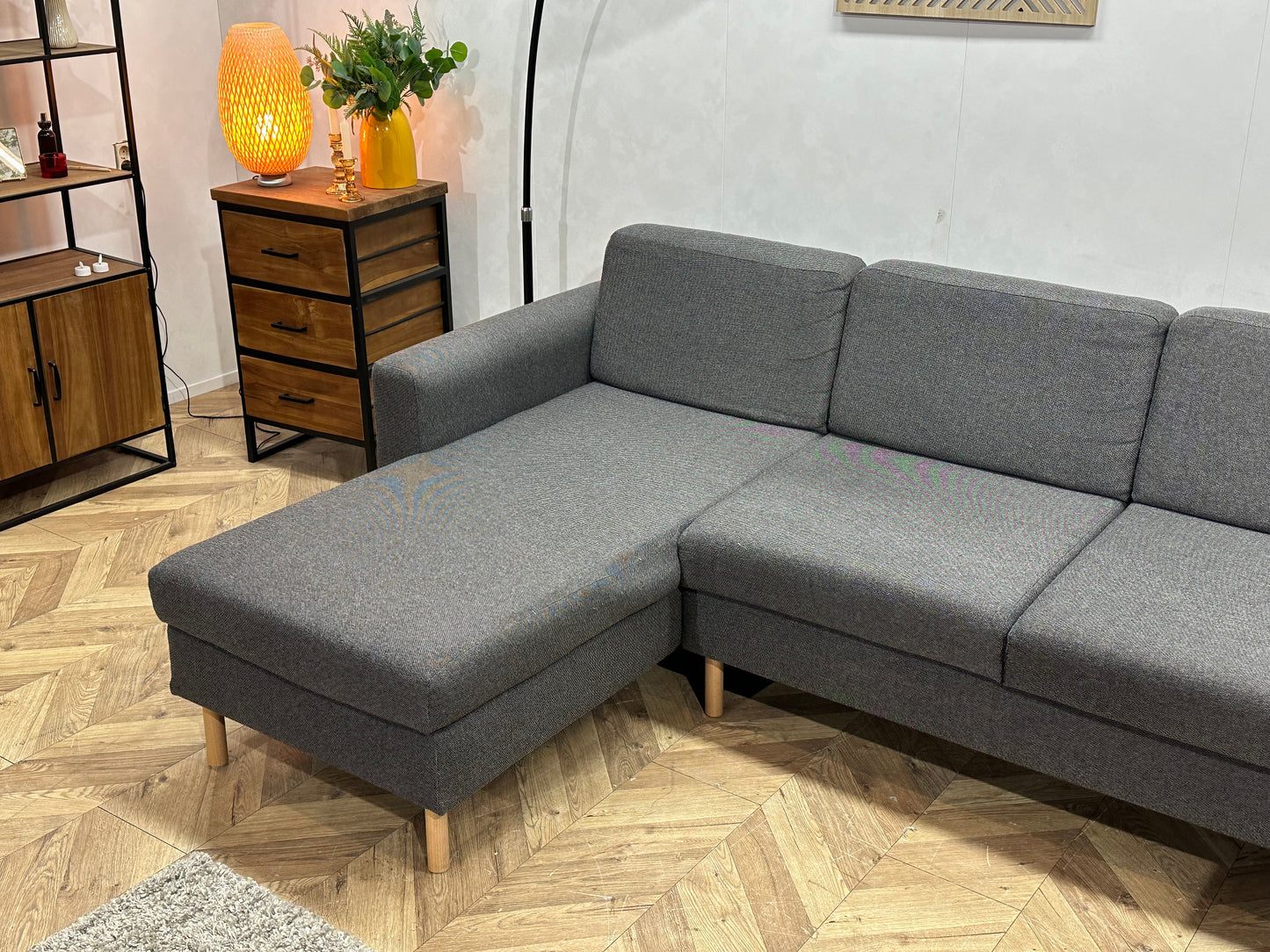 Grijze U Bank ~ Losse Rugkussens Met Afneembare Hoezen