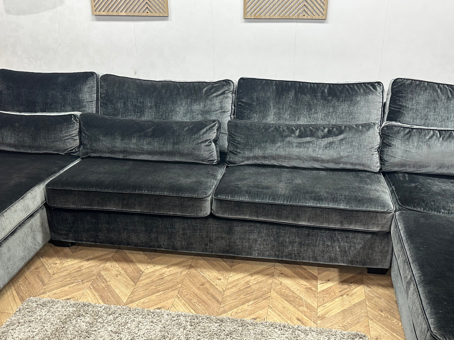 Antraciet Velvet Ruime U Bank ~ Losse Kussens Met Afneembare Hoezen