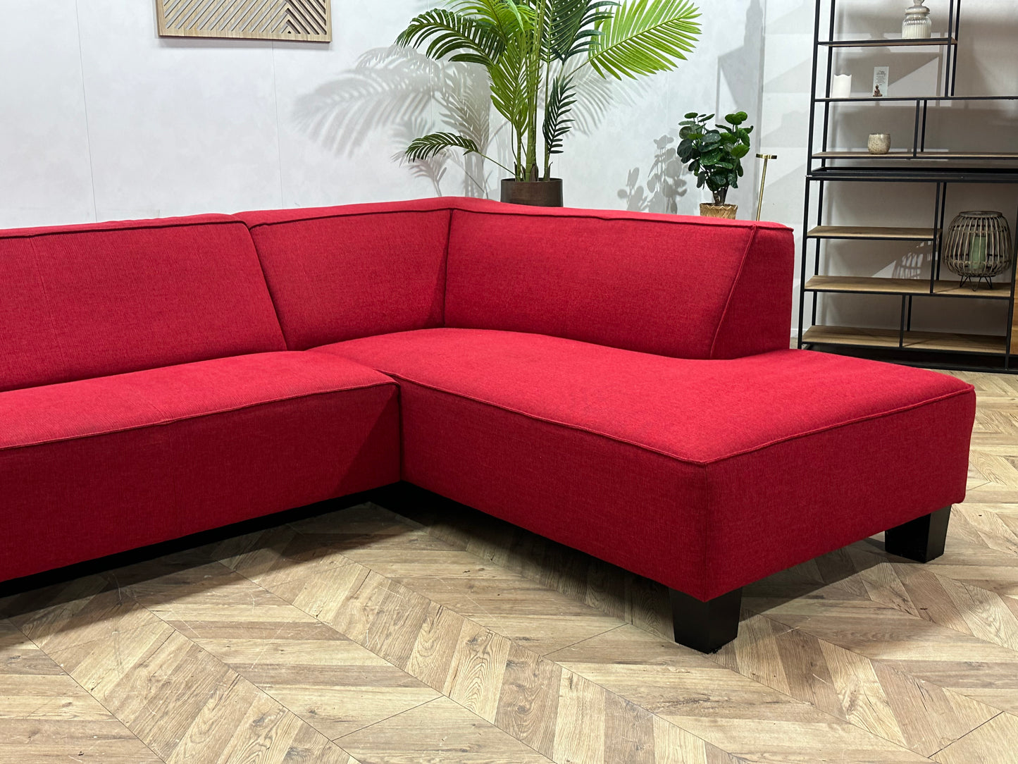 Rode Hoekbank ~ Vaste Kussens