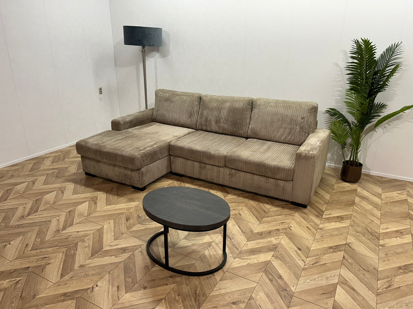 Beige Ribstof Hoekbank ~ Losse Kussens Met Afneembare Hoezen