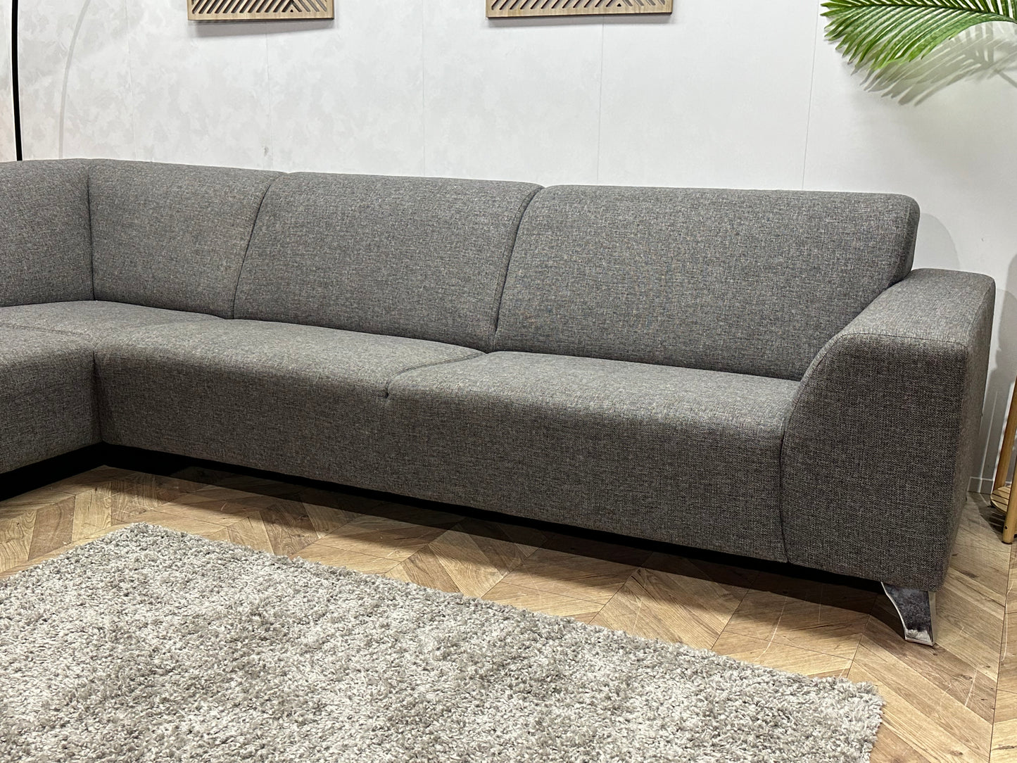 Grijze Hoekbank ~ Vaste Kussens