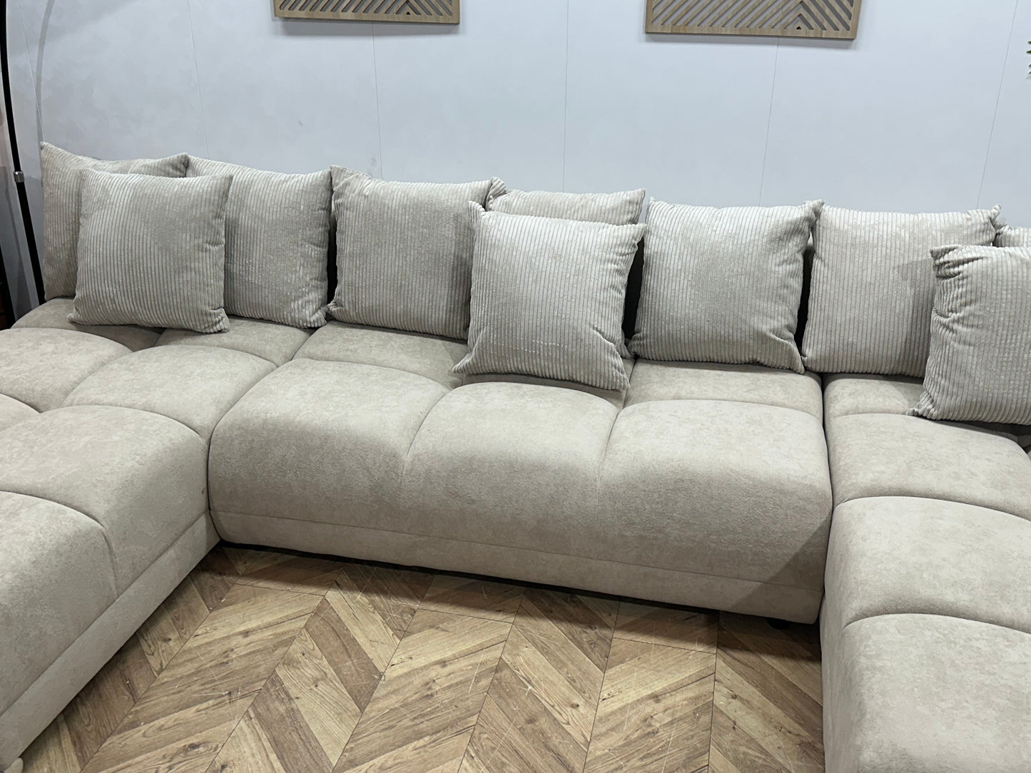 !Showroommodel! Crème Velvet U Bank ~ Losse Ribstof Rugkussens