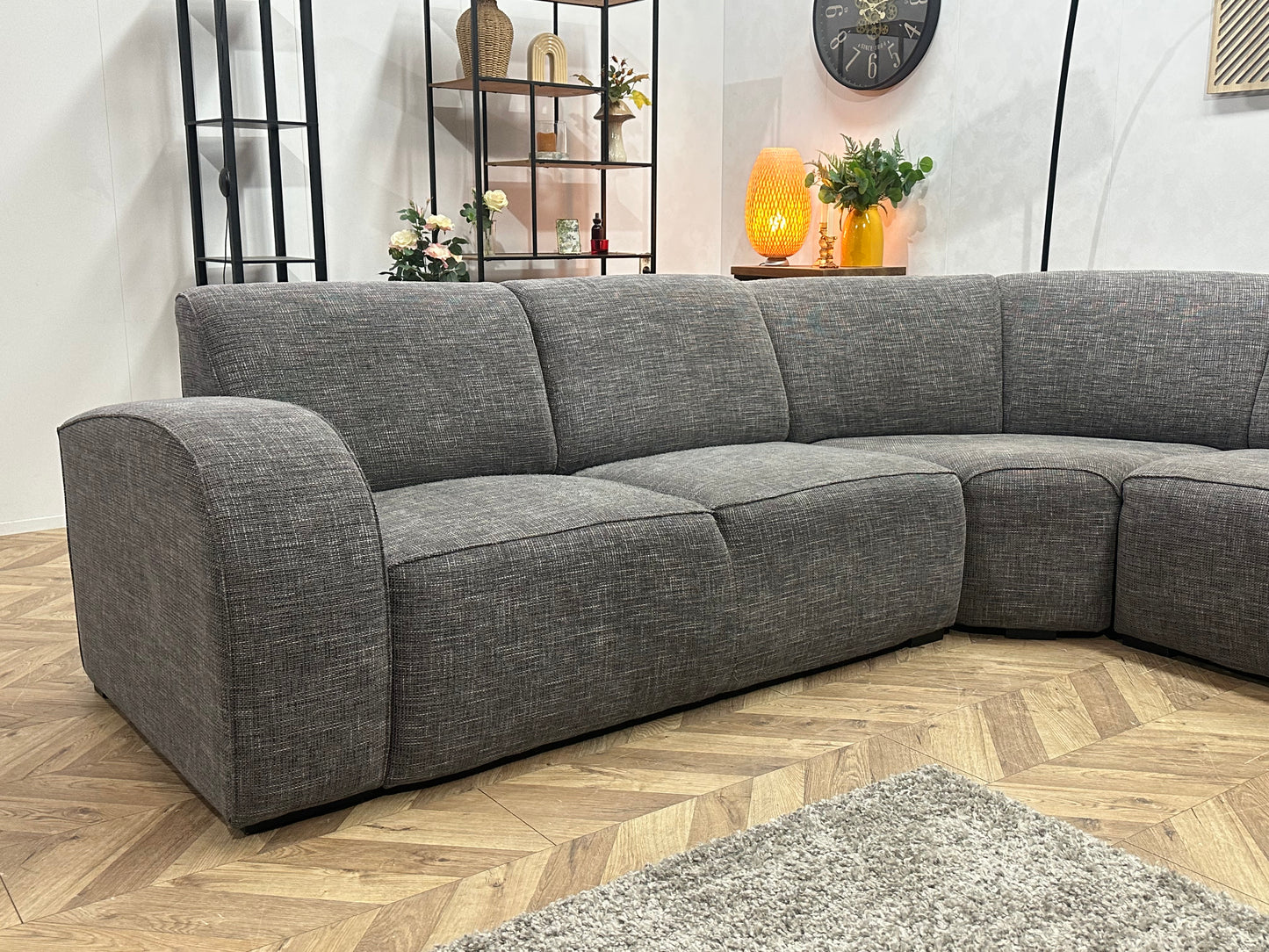 Grijze U Bank ~ Vaste Kussens