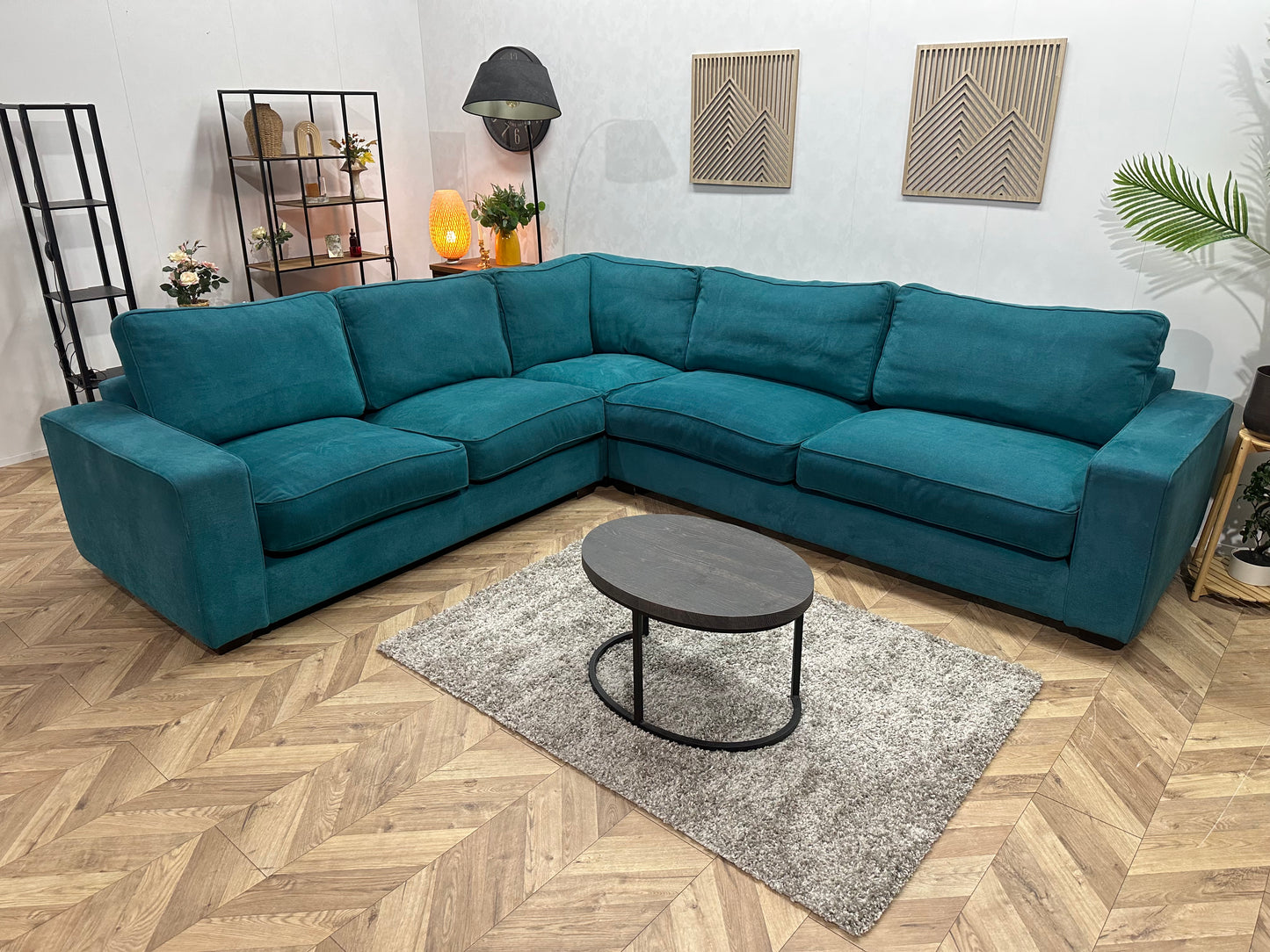 Blauwe Suède Stoffen Hoekbank ~ Losse Kussens Met Afneembare Hoezen