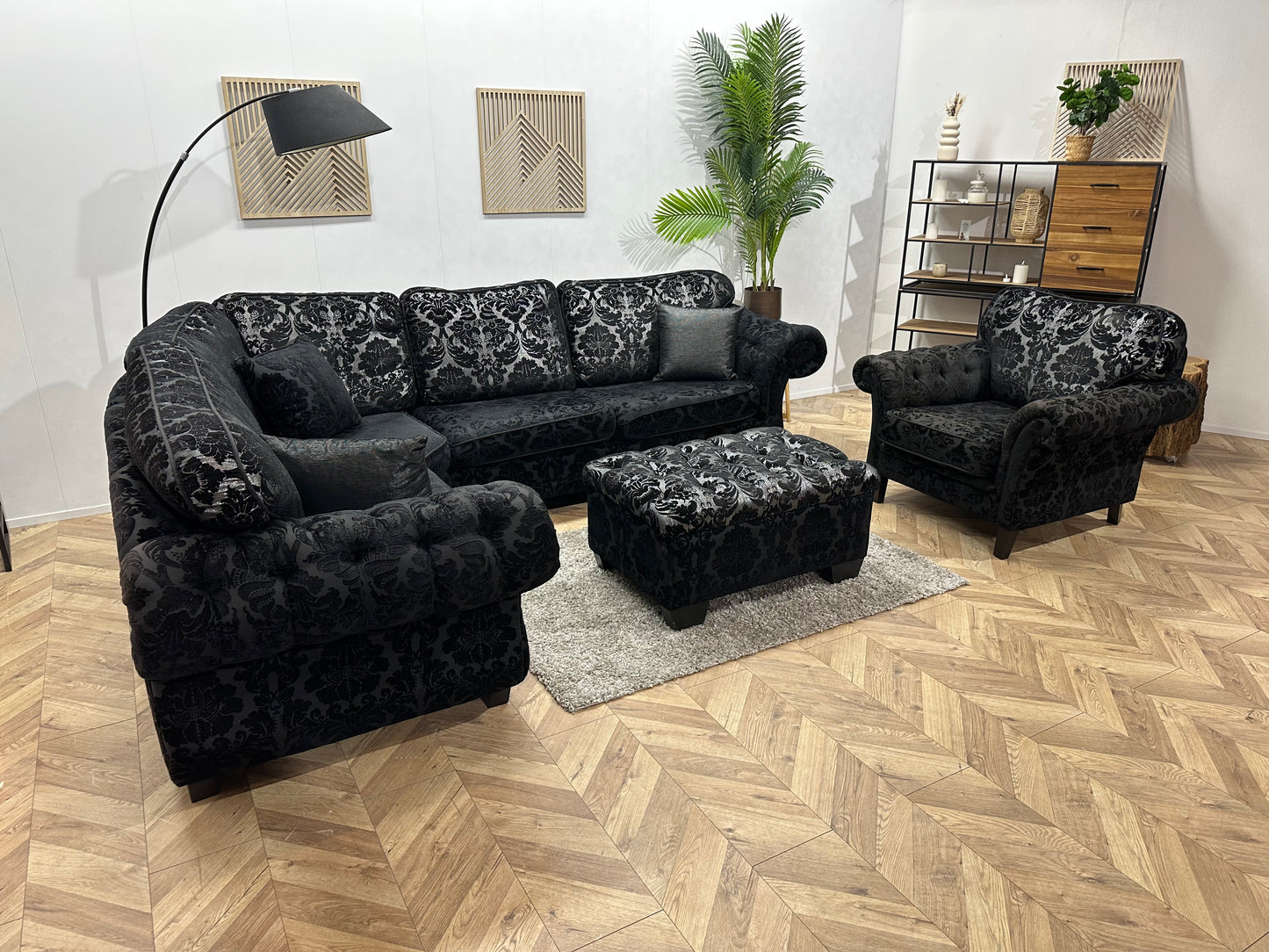 Zwarte Velvet Hoekbank Inc Fauteuil & Hocker ~ Losse Kussens Met Afneembare Hoezen