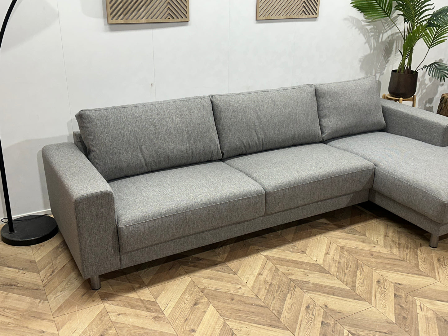 !Showroommodel! Licht Grijze Hoekbank