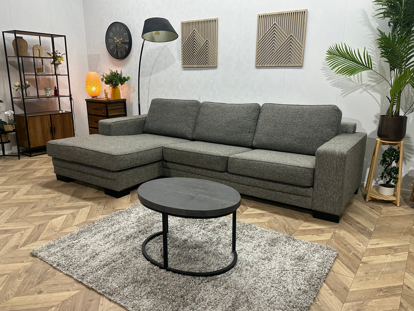 Grijze Hoekbank ~ Losse Kussens Met Afneembare Hoezen