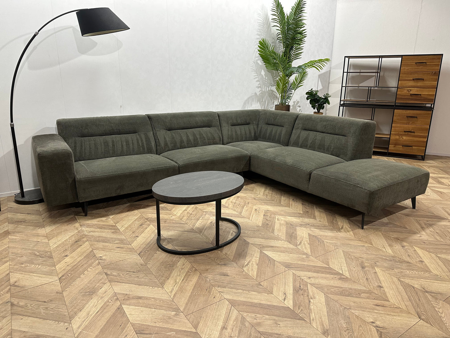 Donker Groene Suède Stoffen Hoekbank ~ Vaste Kussens