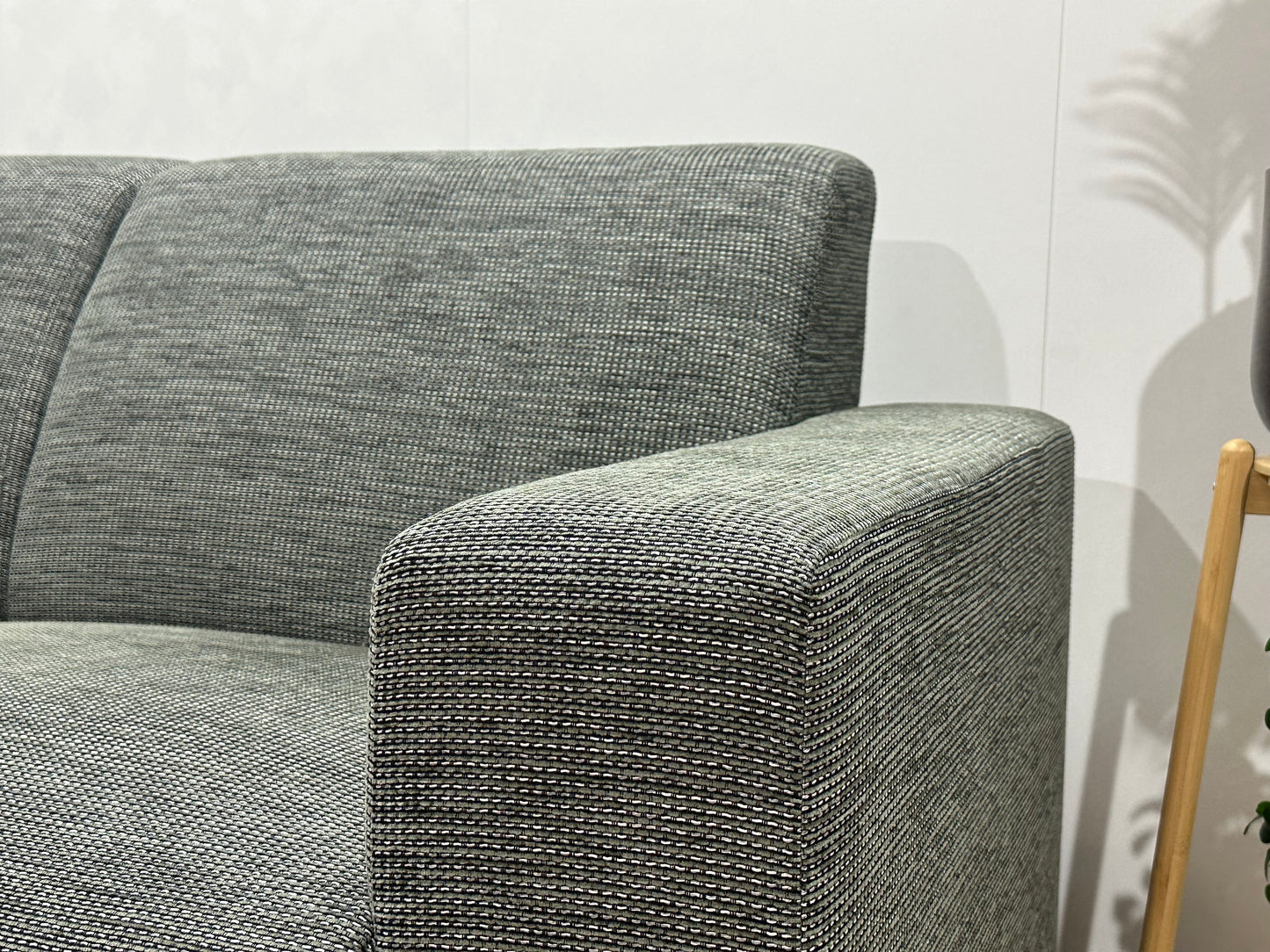 Grijze Hoekbank ~ Vaste Kussens