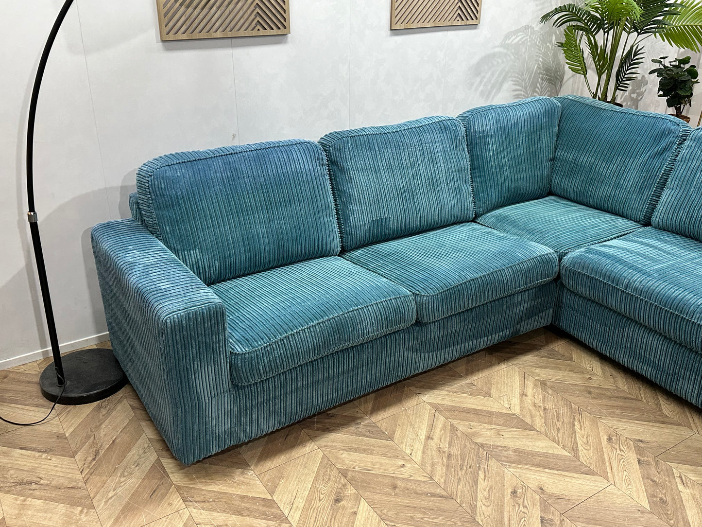 Licht Blauwe Ribstof Hoekbank ~ Losse Kussens Met Afneembare Hoezen