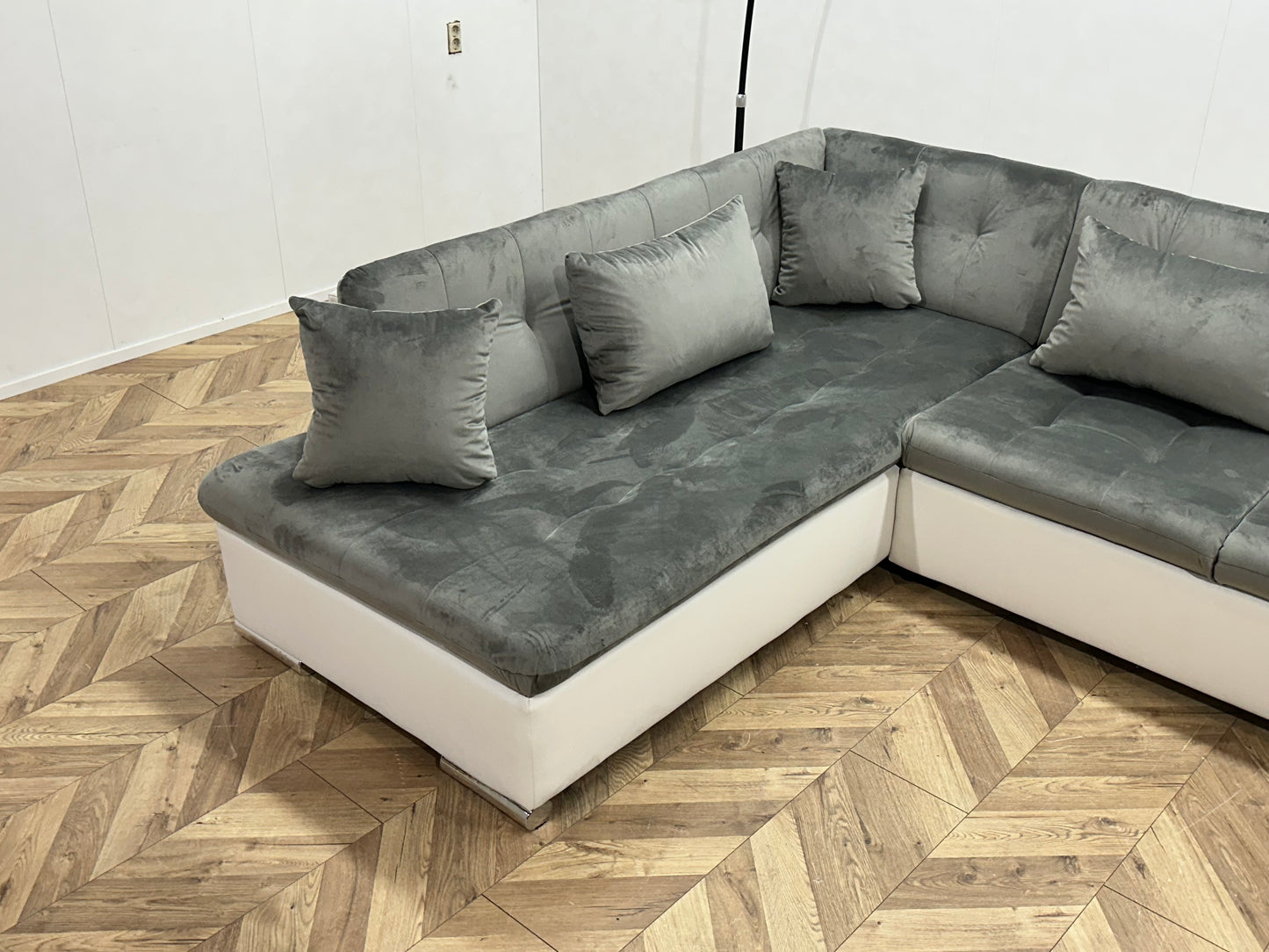 !Showroommodel! Wit/Grijze Lederen Velvet U Bank