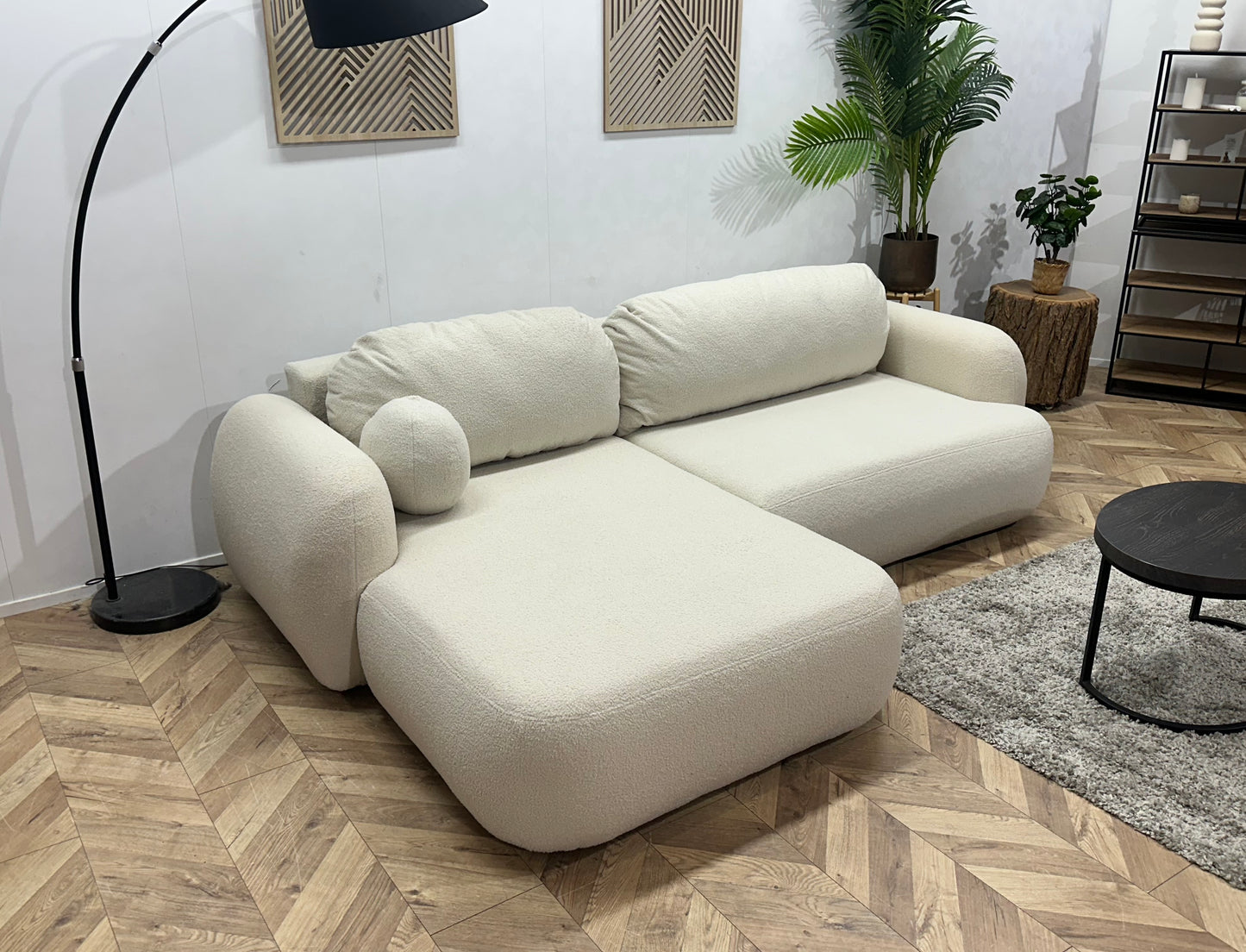 !Showroommodel! Witte Bouclé Stoffen Hoekbank