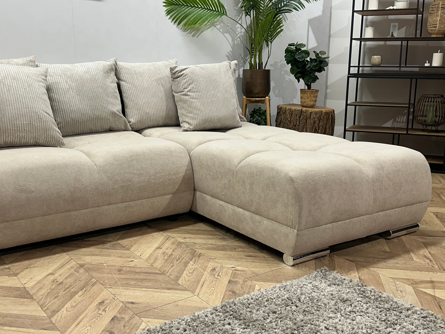 !Showroommodel! Crème Velvet U Bank ~ Losse Ribstof Rugkussens