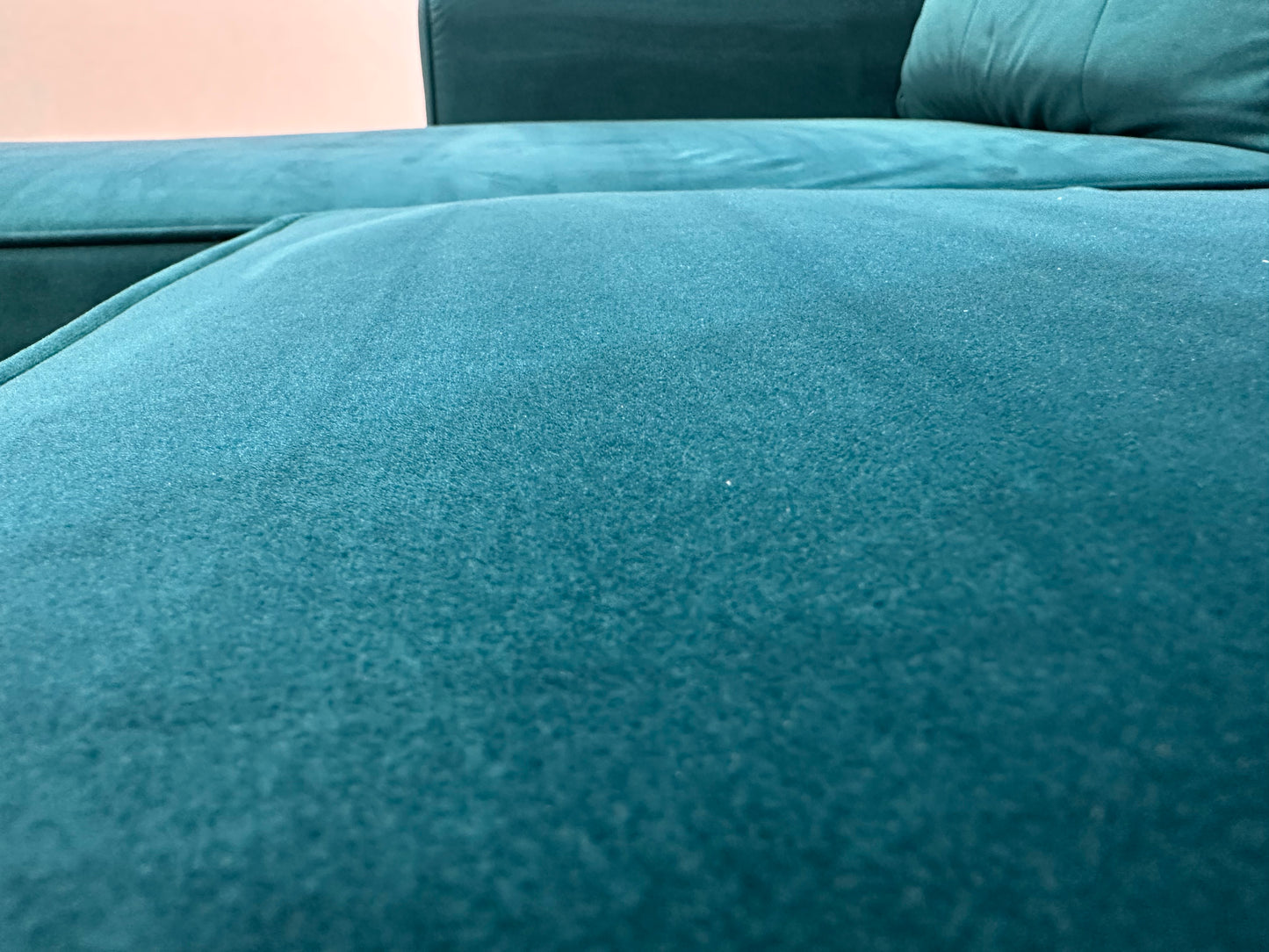 Blauwe Velvet Hoekbank ~ Losse Kussens Met Afneembare Hoezen