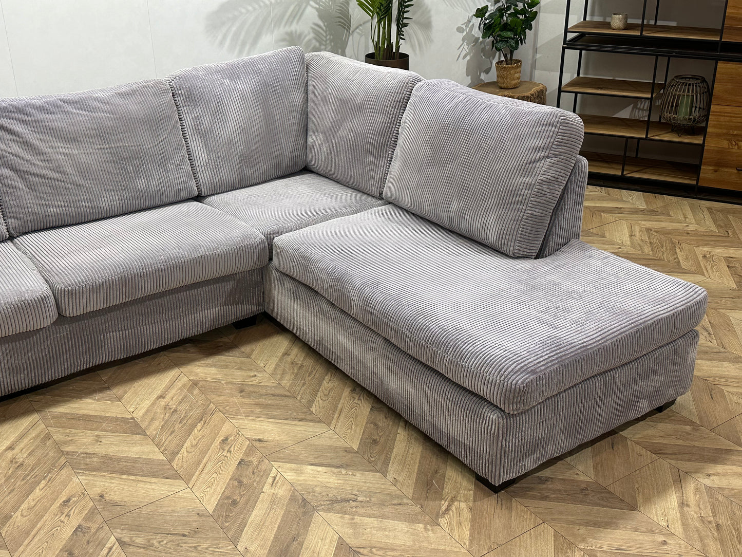 Licht Grijze Ribstof Hoekbank ~ Nieuwstaat