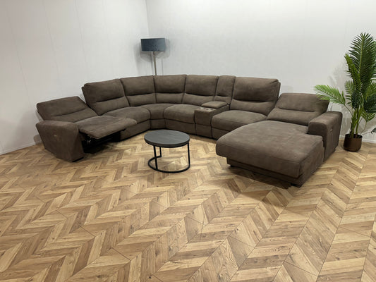 Ruime Grijze Suède Stoffen U Bank ~ Relaxfunctie