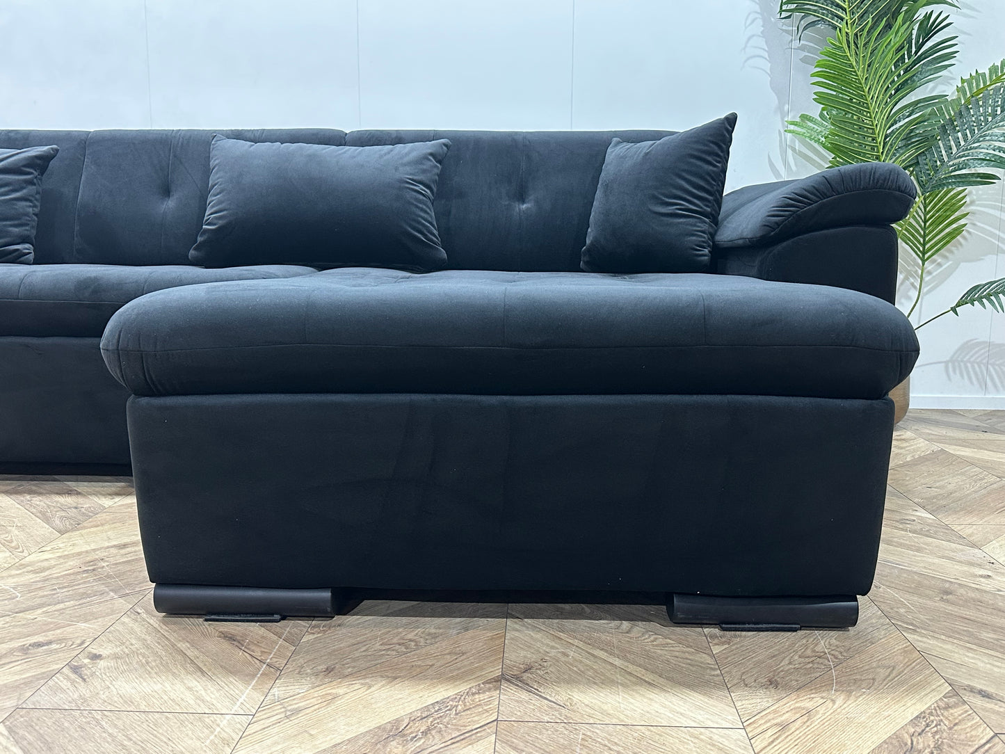 !Showroommodel! Zwart Velvet U Bank