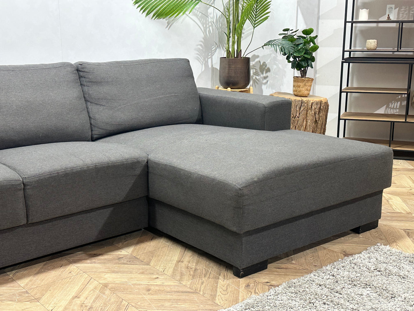 Grijze U Bank ~ Losse Rugkussens Met Afneembare Hoezen