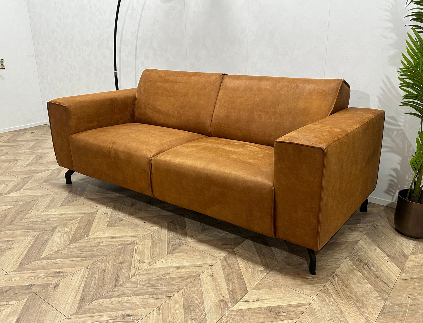 Cognac Bruine Suède Lederen 2.5-Zits Bank
