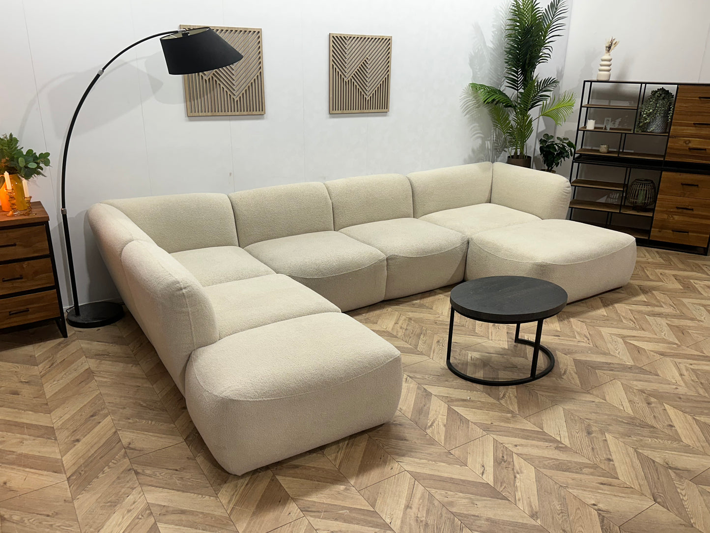 Witte/Crème Blouce Stoffen U Bank ~ Vaste Kussens