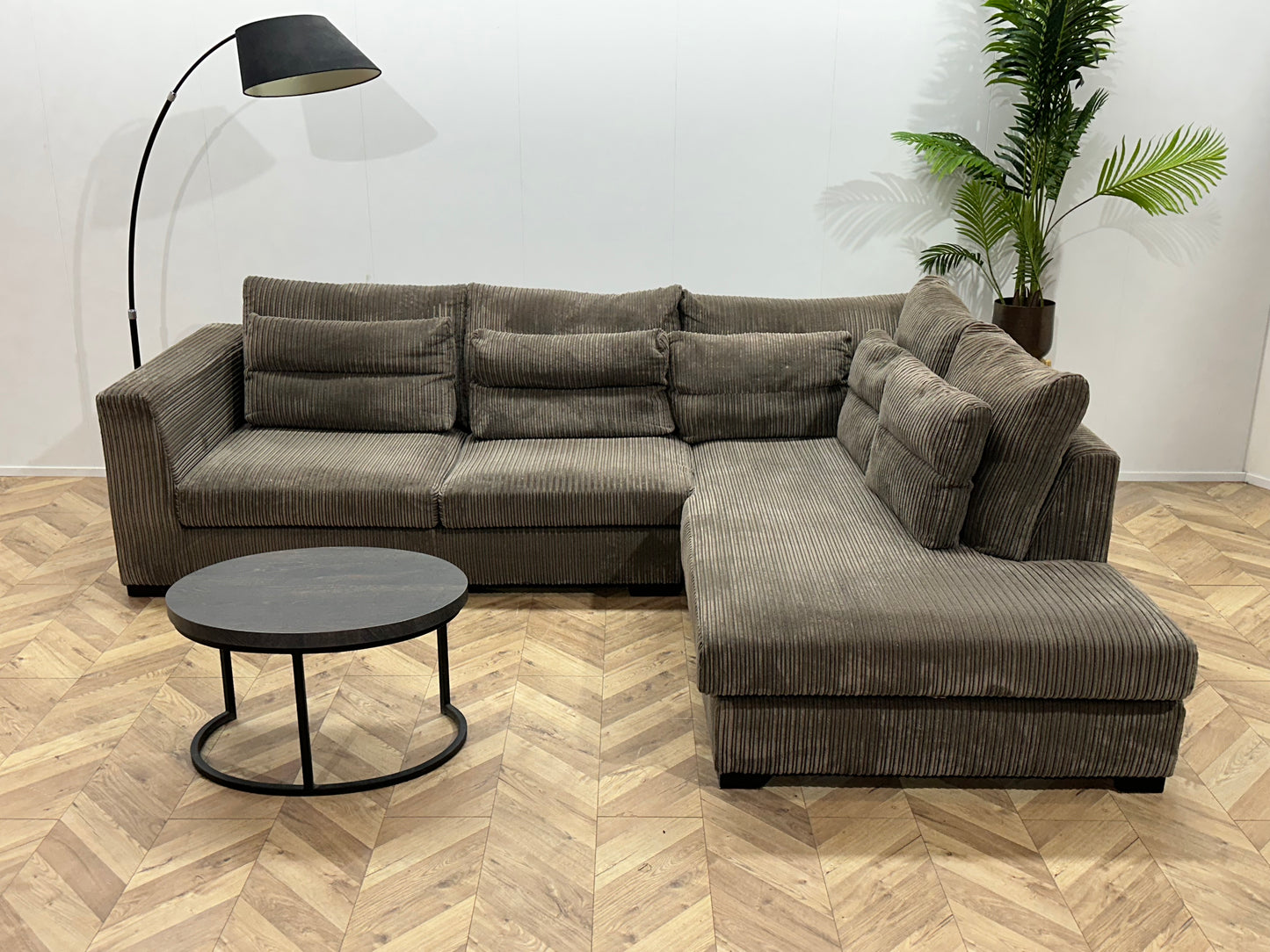 Licht Bruine Ribstof Hoekbank ~ Losse Kussens Met Afneembare Hoezen