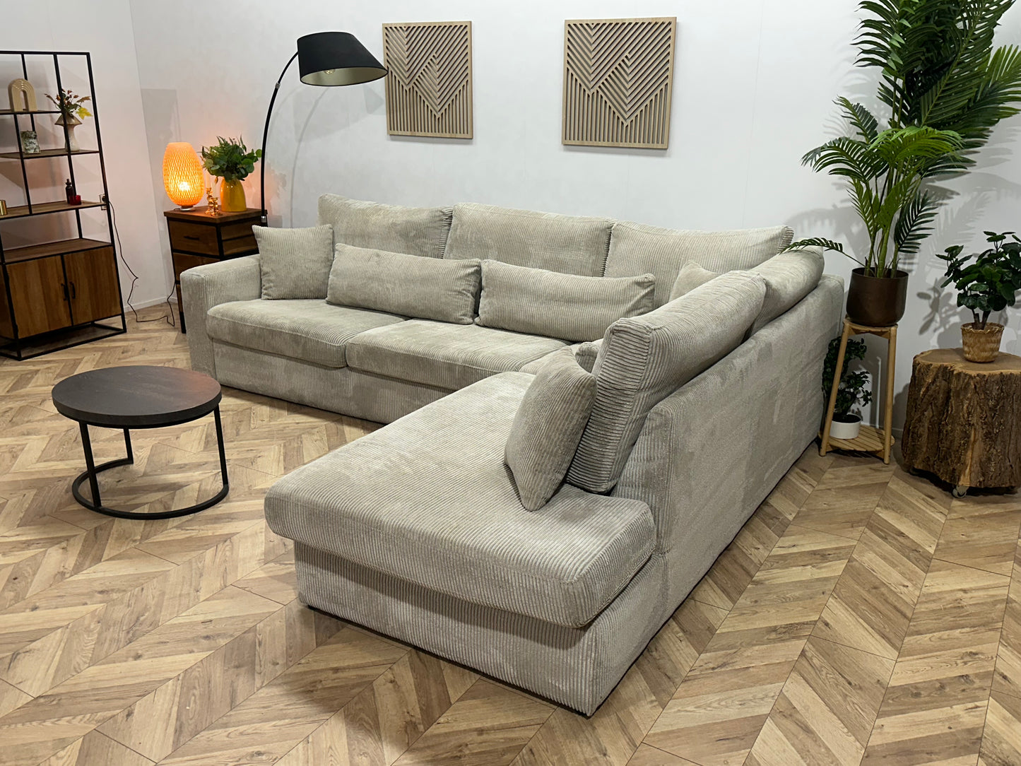 Crème Ribstof Hoekbank ~ Losse Kussens Met Afneembare Hoezen